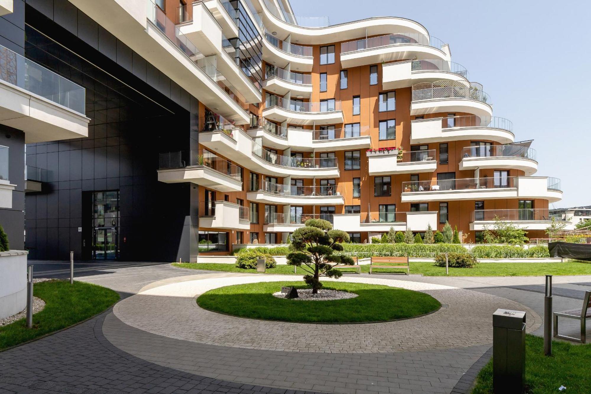 Apartment Elegancki Apartament Z Balkonem Dla 4 Osob By Renters